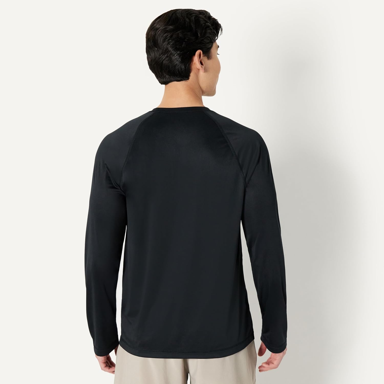 Amazon Essentials Men's Long-Sleeve Quick-Dry UPF 50 Swim Tee