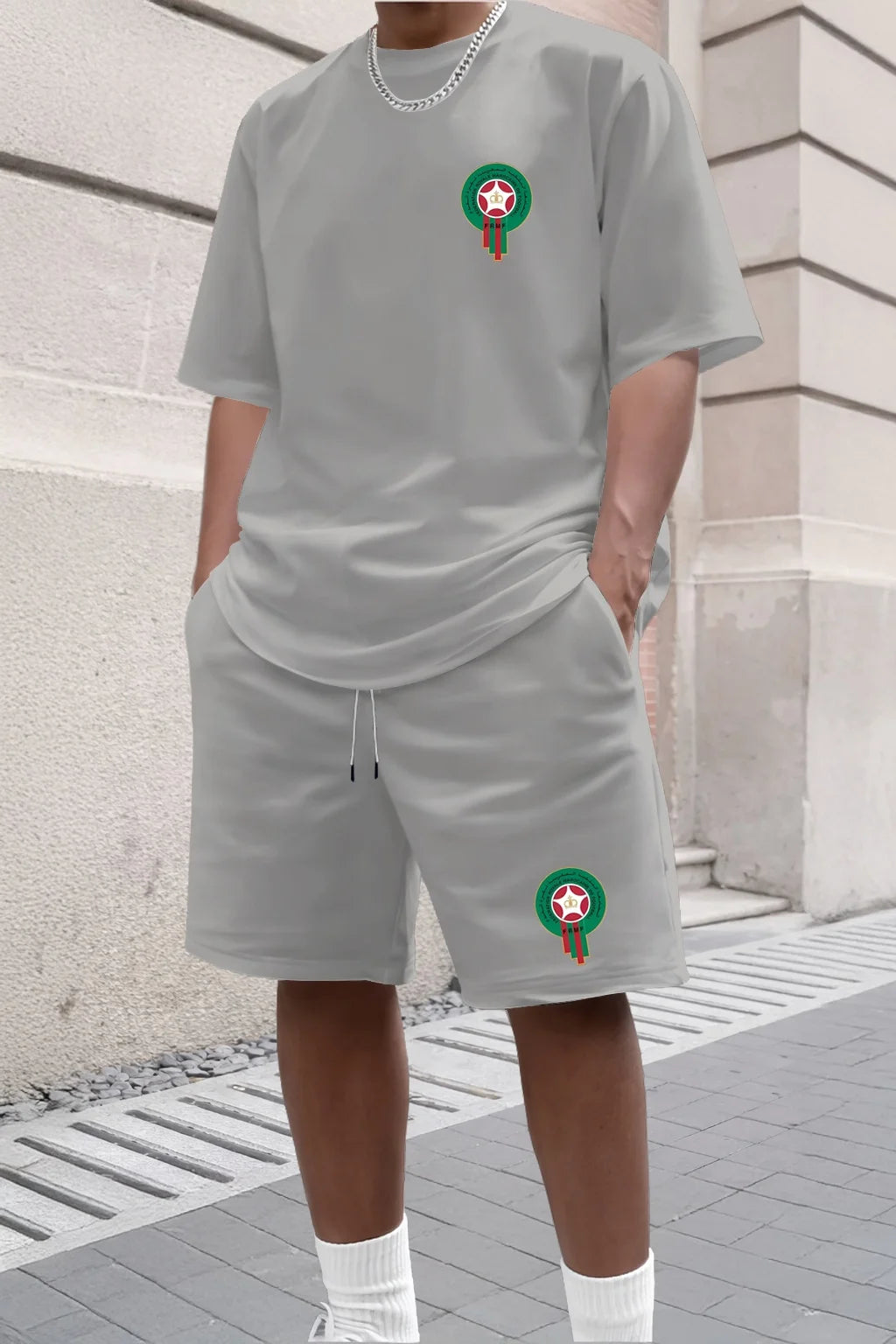 Ensemble deux pièces décontracté et tendance pour jeunes hommes, t-shirt à manches courtes et short imprimés pour l'été